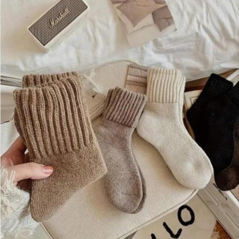 Women'S Casual Soft Comfy Warm Socks for Fall & Winter Solid Mid-Calf Socks for Daily Wear 5 Pairs Pack Machine Washable Polyester Knitting Basic Minimalist Outfit